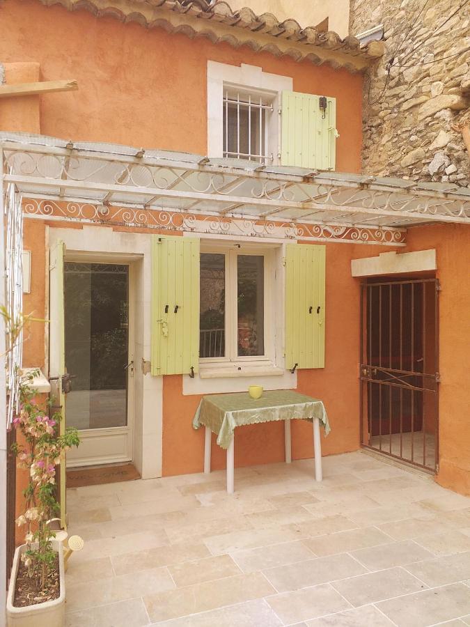 Maison Au Coeur De Fontaine De Vaucluse, Nichee Sur Le Rocher Et Surplombant La Sorgue Zewnętrze zdjęcie